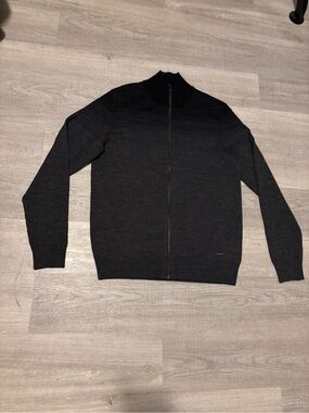 Calvin Klein Mens Sz M ombré charcoal Merino Wool Blend Knit Sweater Winter Cold